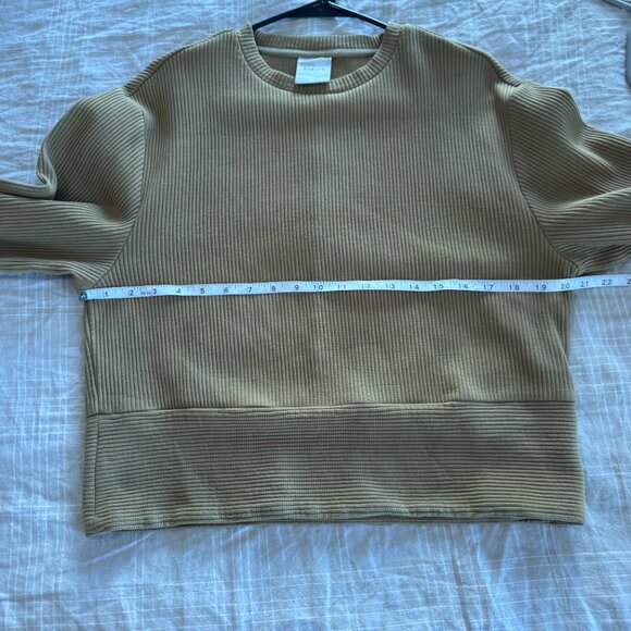 Varley Boxy Rib Sweatshirt - Picture 10 of 12